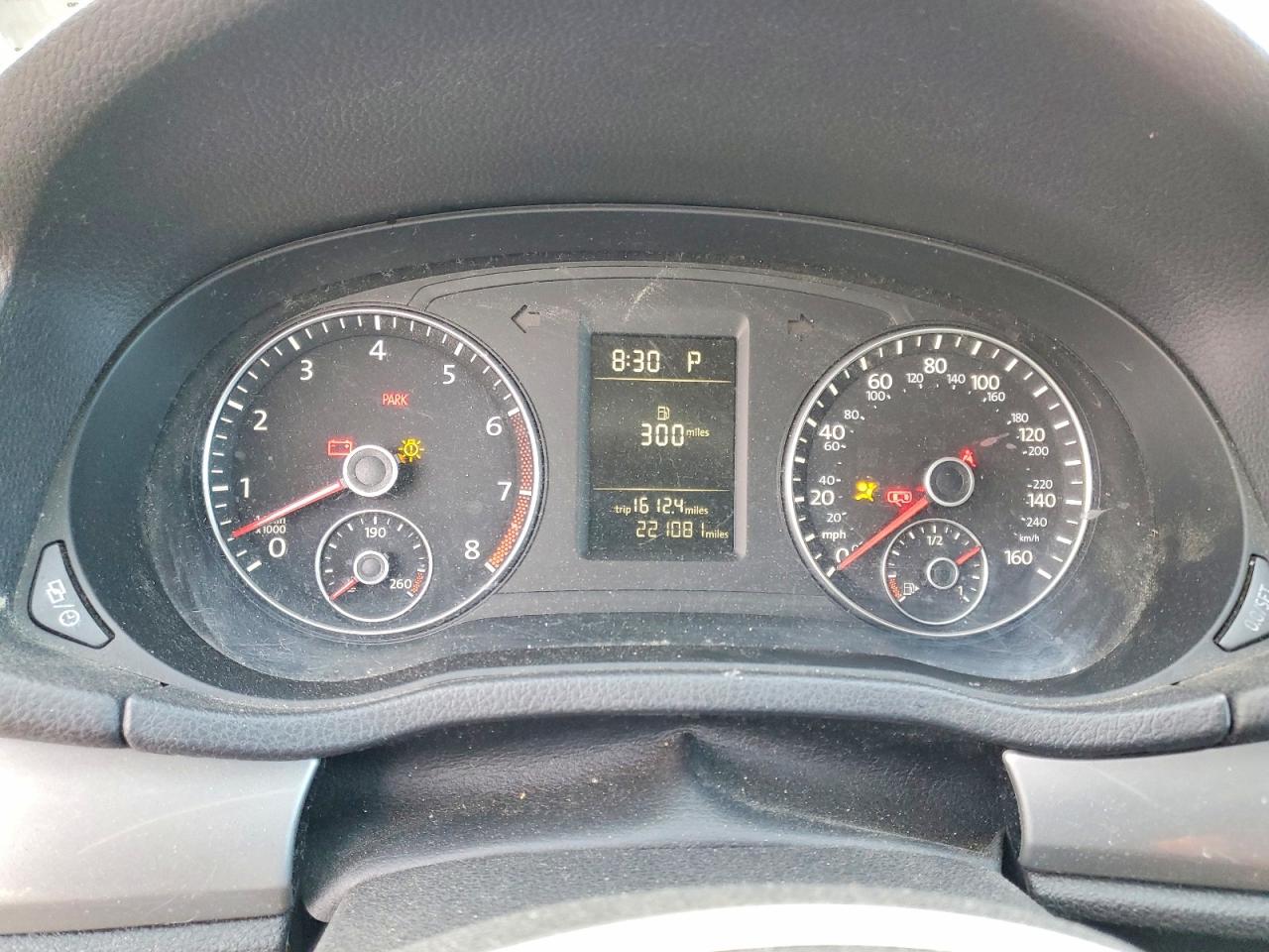 2013 VOLKSWAGEN PASSAT