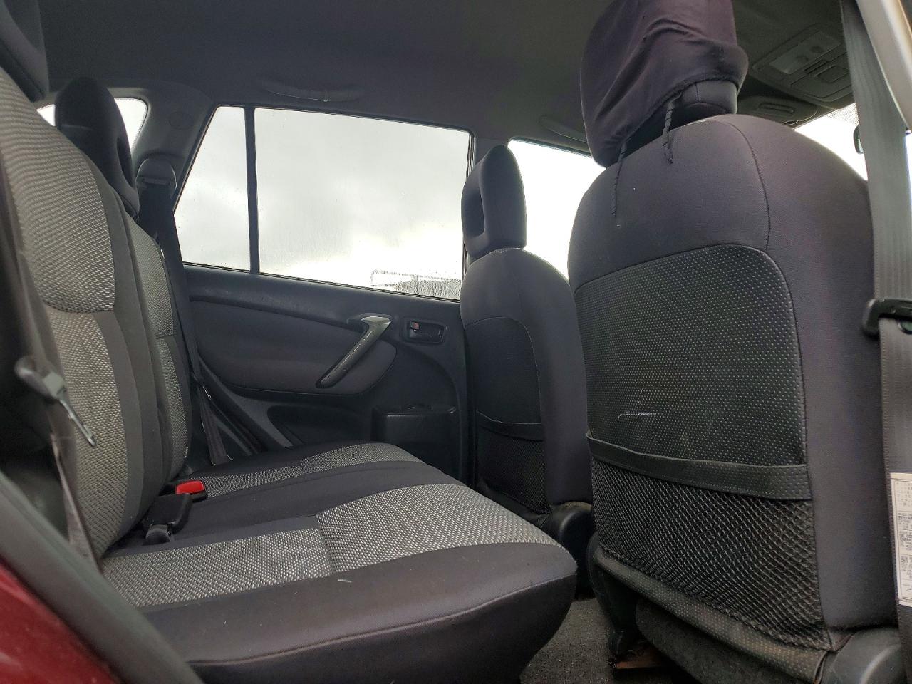 2005 TOYOTA RAV4
