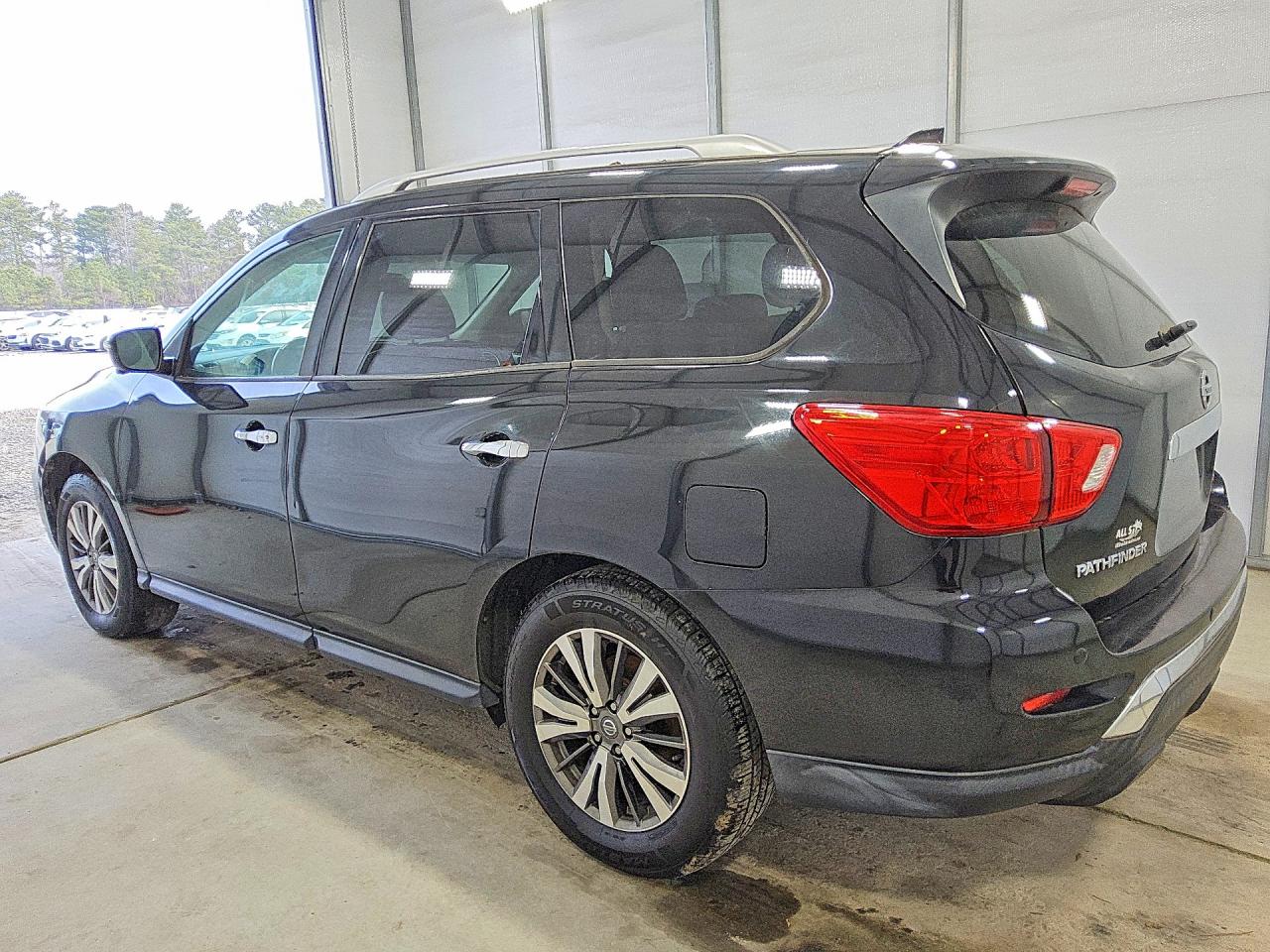 2019 NISSAN PATHFINDER