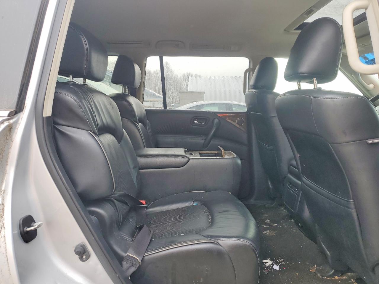 2015 INFINITI QX80
