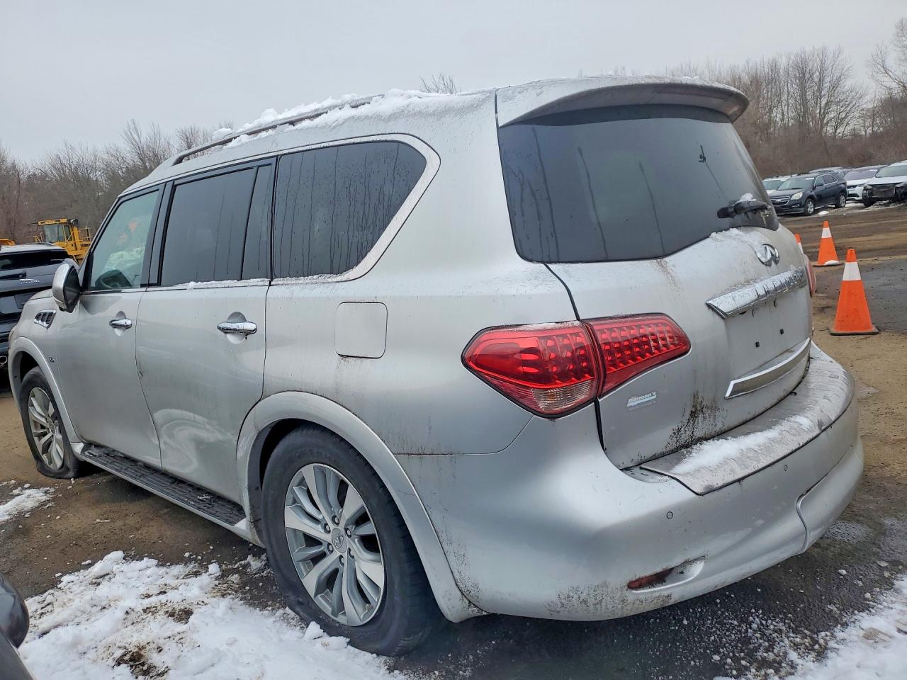 2015 INFINITI QX80