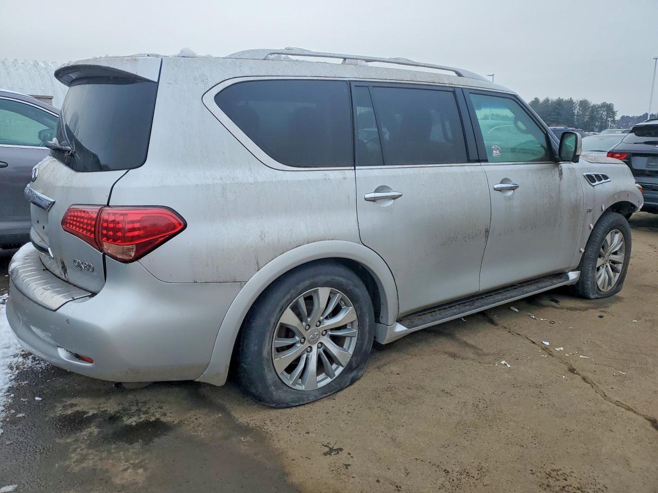 2015 INFINITI QX80