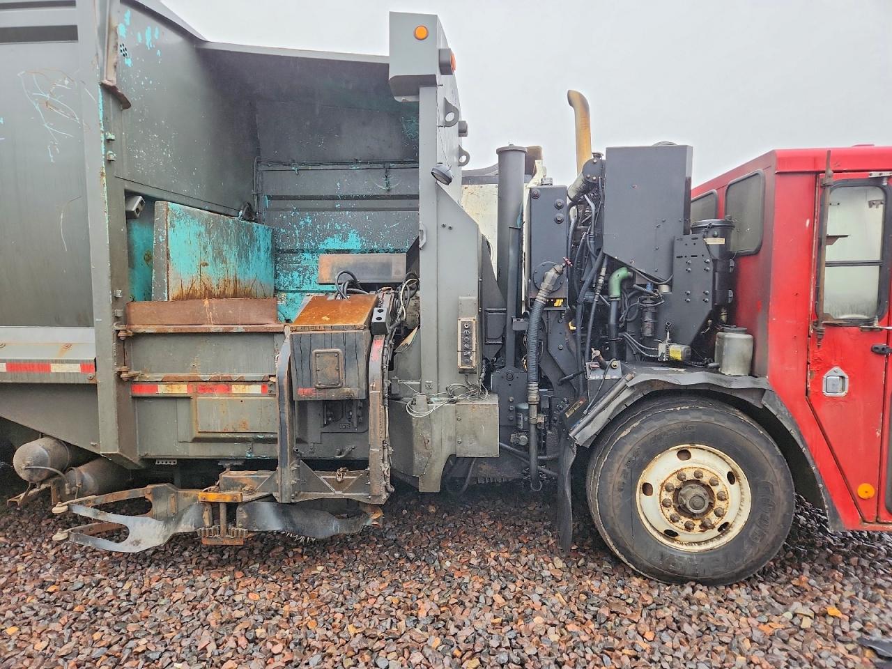 2006 CRANE CARRIER ALL OTHER