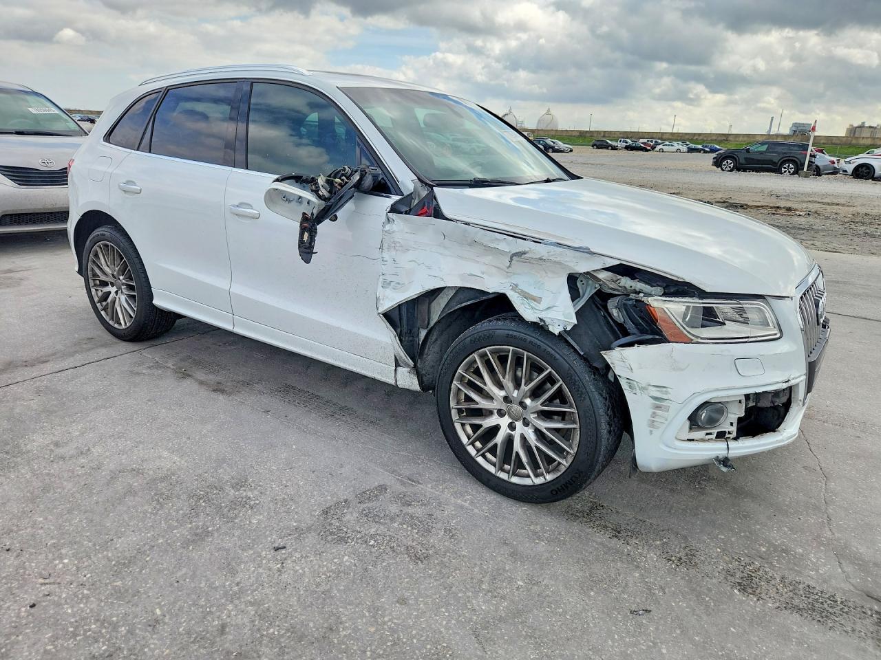 2017 AUDI Q5