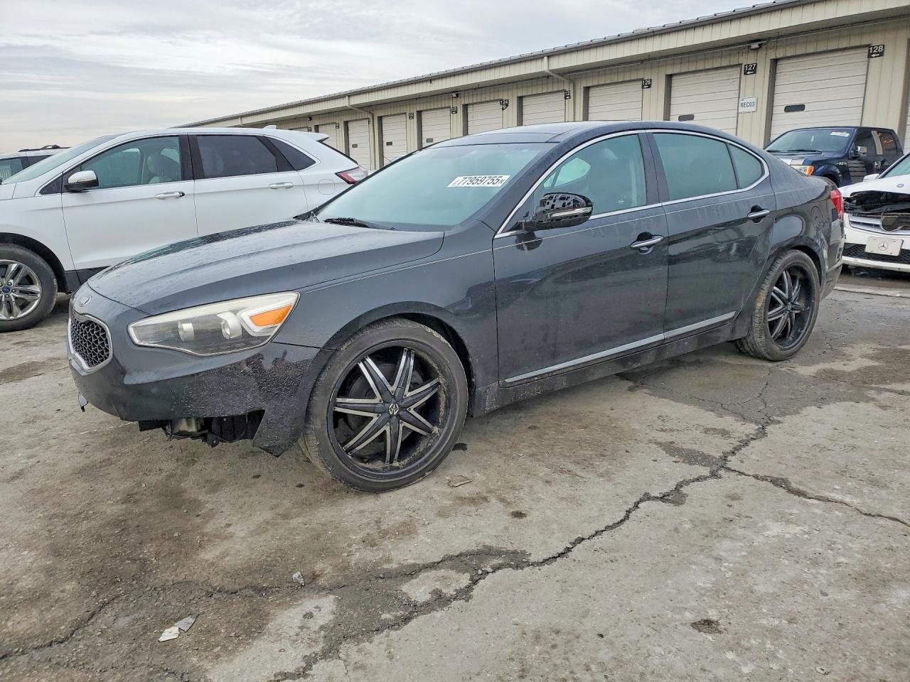 2014 KIA CADENZA