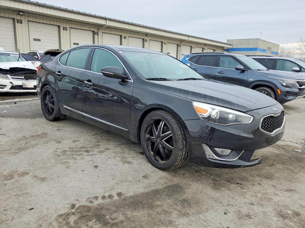 2014 KIA CADENZA