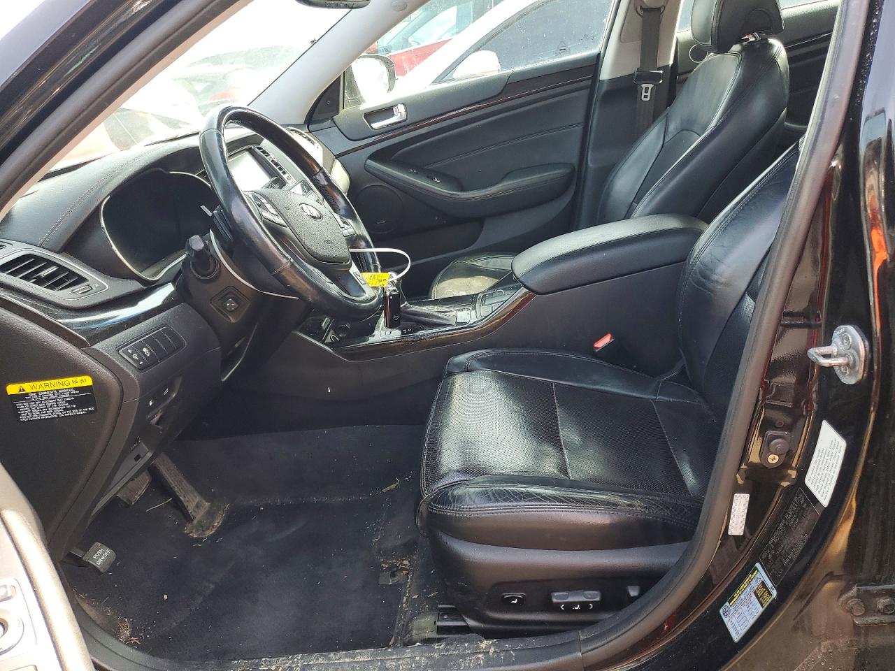 2014 KIA CADENZA