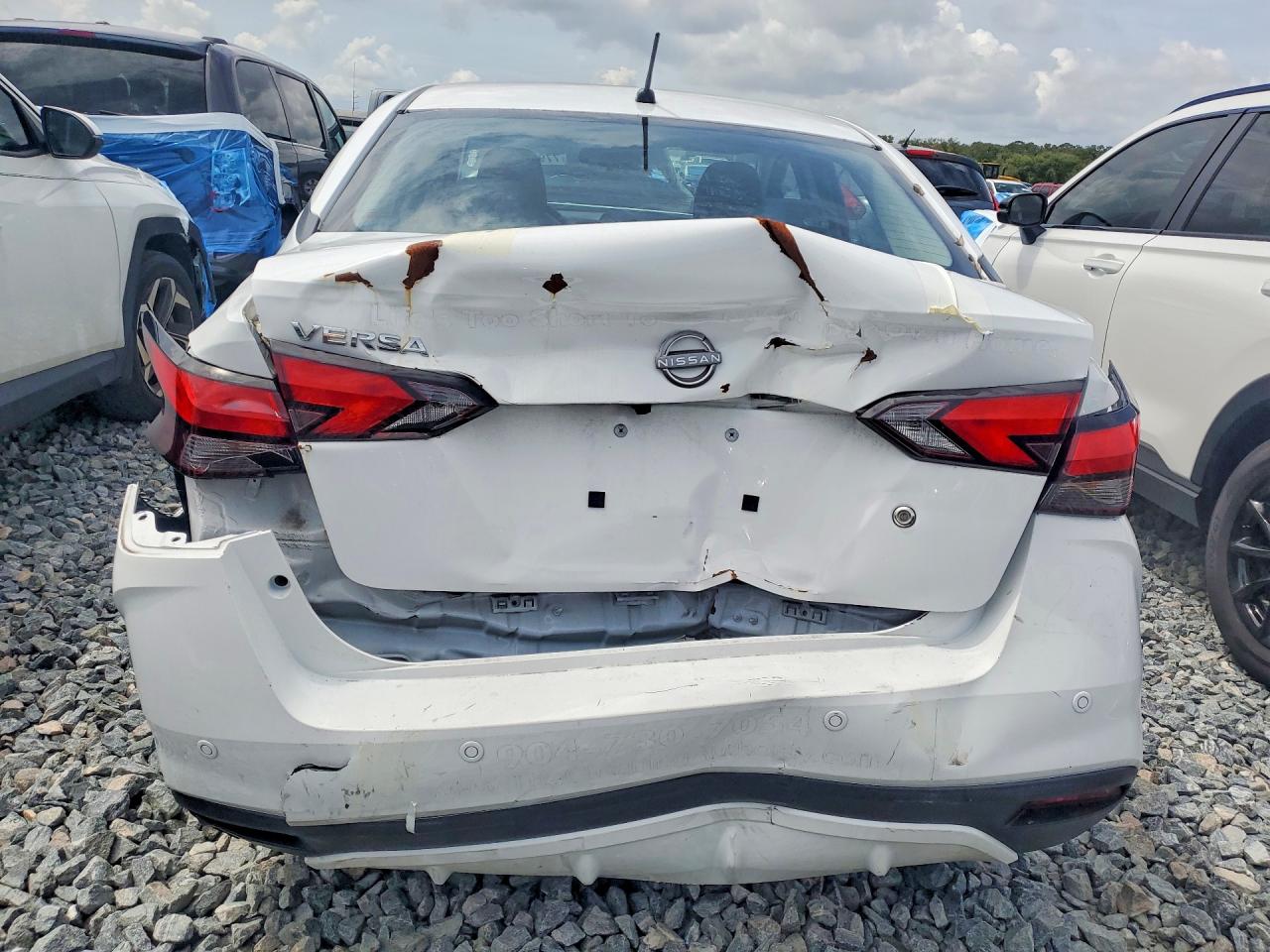 2024 NISSAN VERSA