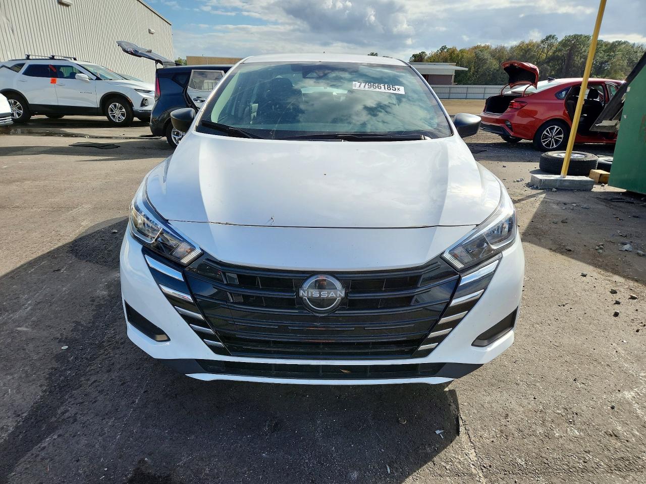 2024 NISSAN VERSA