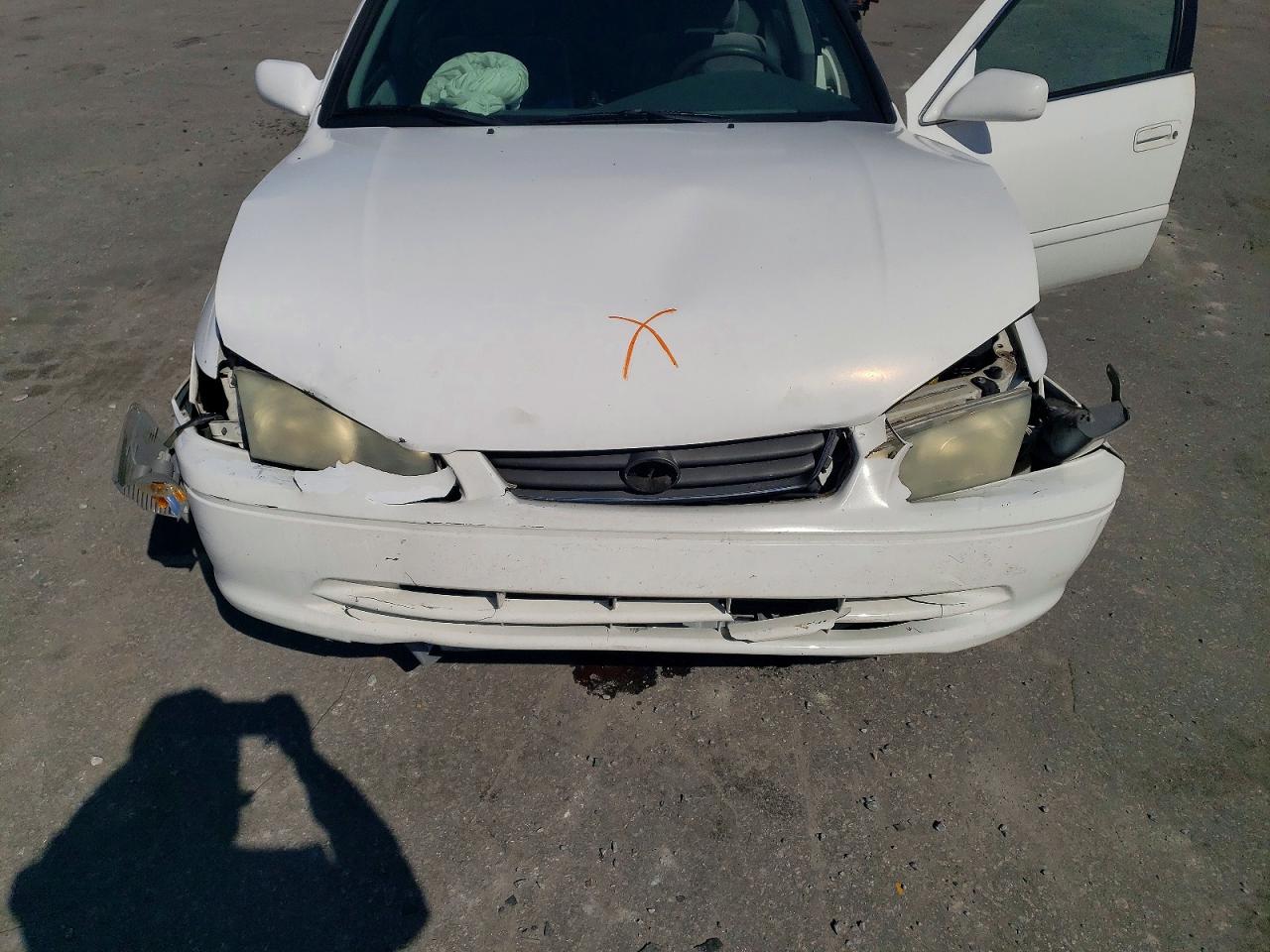 2001 TOYOTA CAMRY