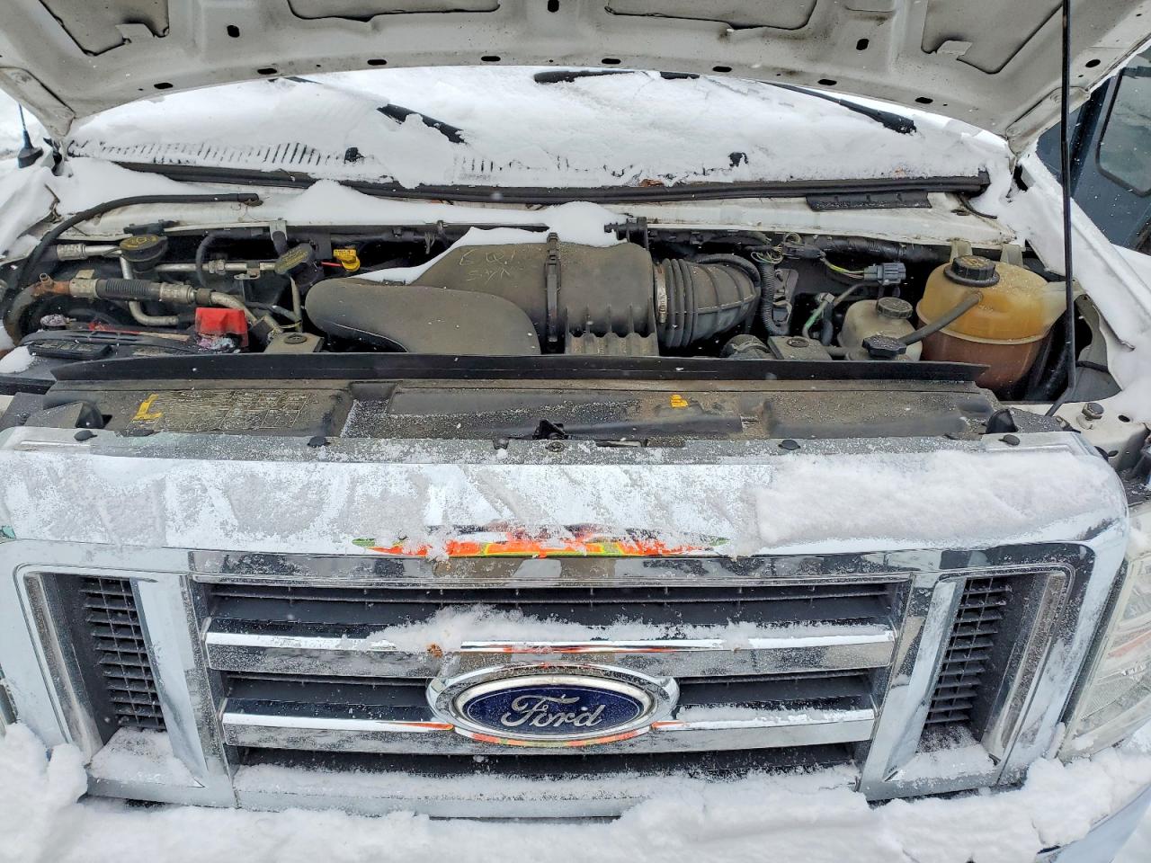 2015 FORD E350