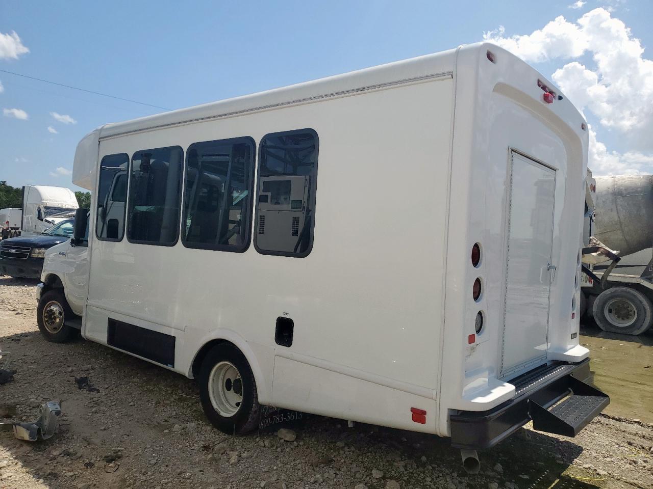 2024 FORD ECONOLINE