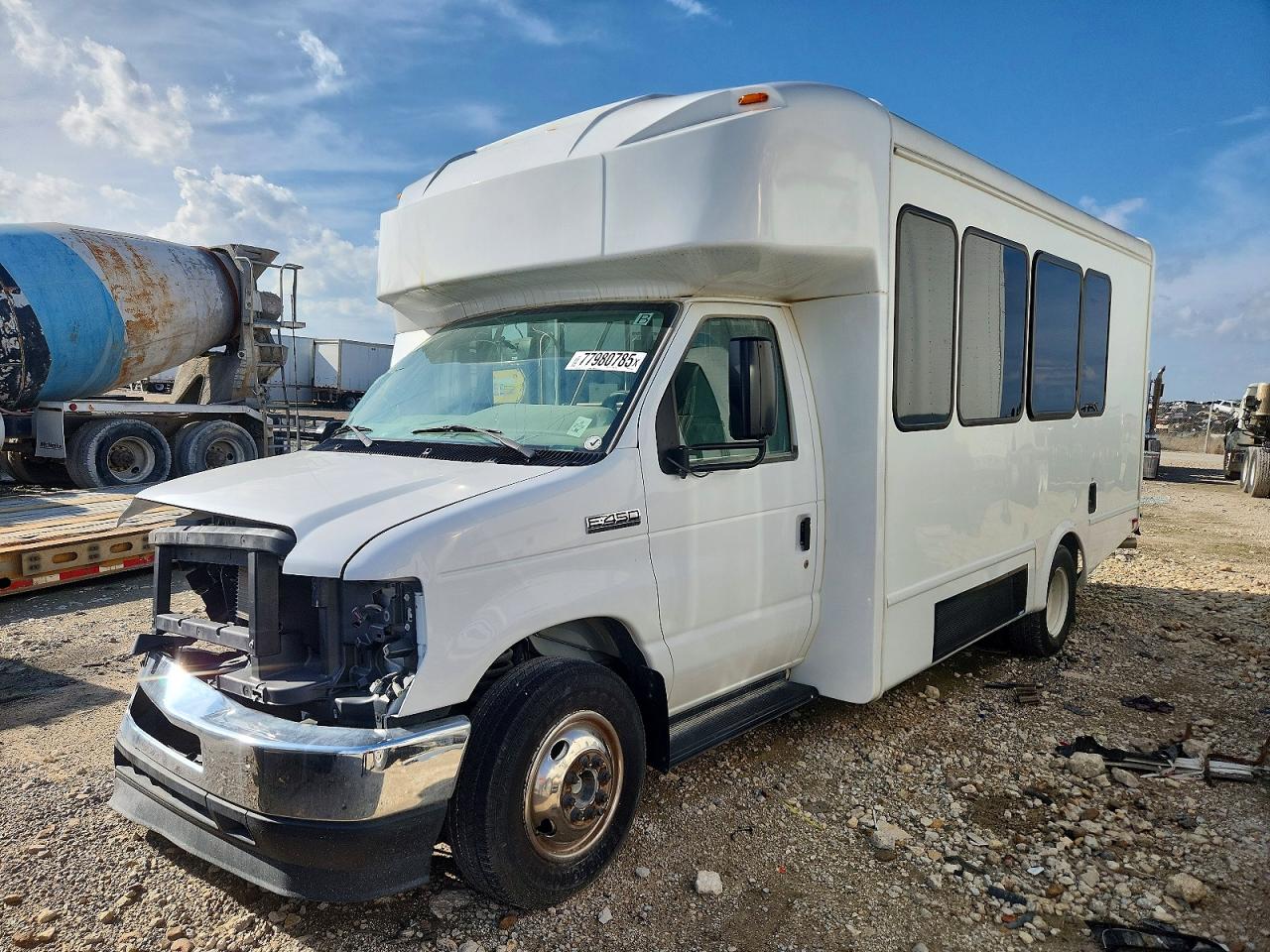 2024 FORD ECONOLINE