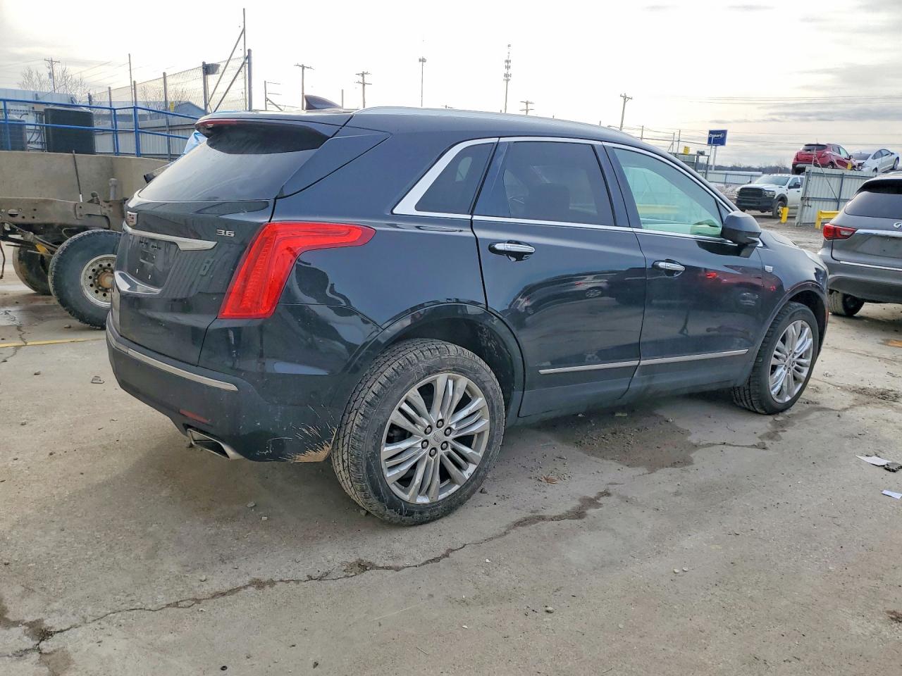2018 CADILLAC XT5