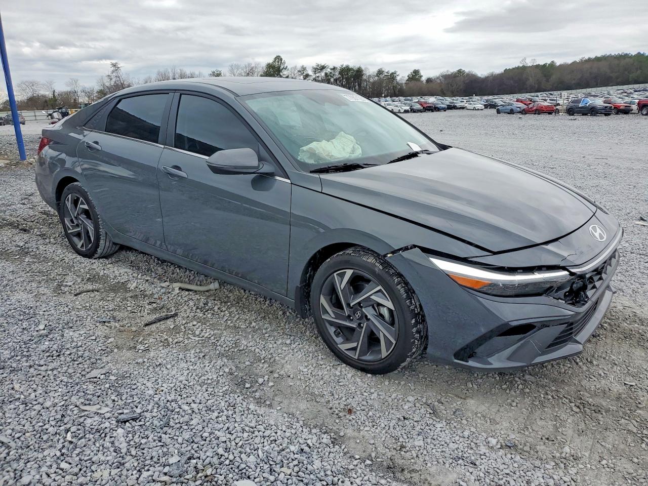 2025 HYUNDAI ELANTRA