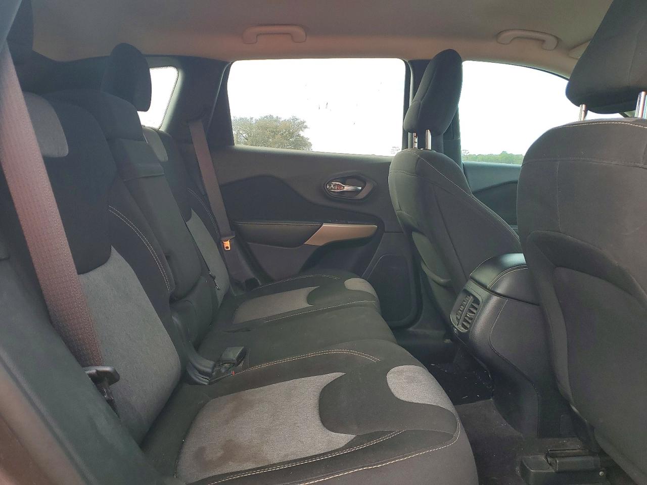 2017 JEEP GRAND CHER