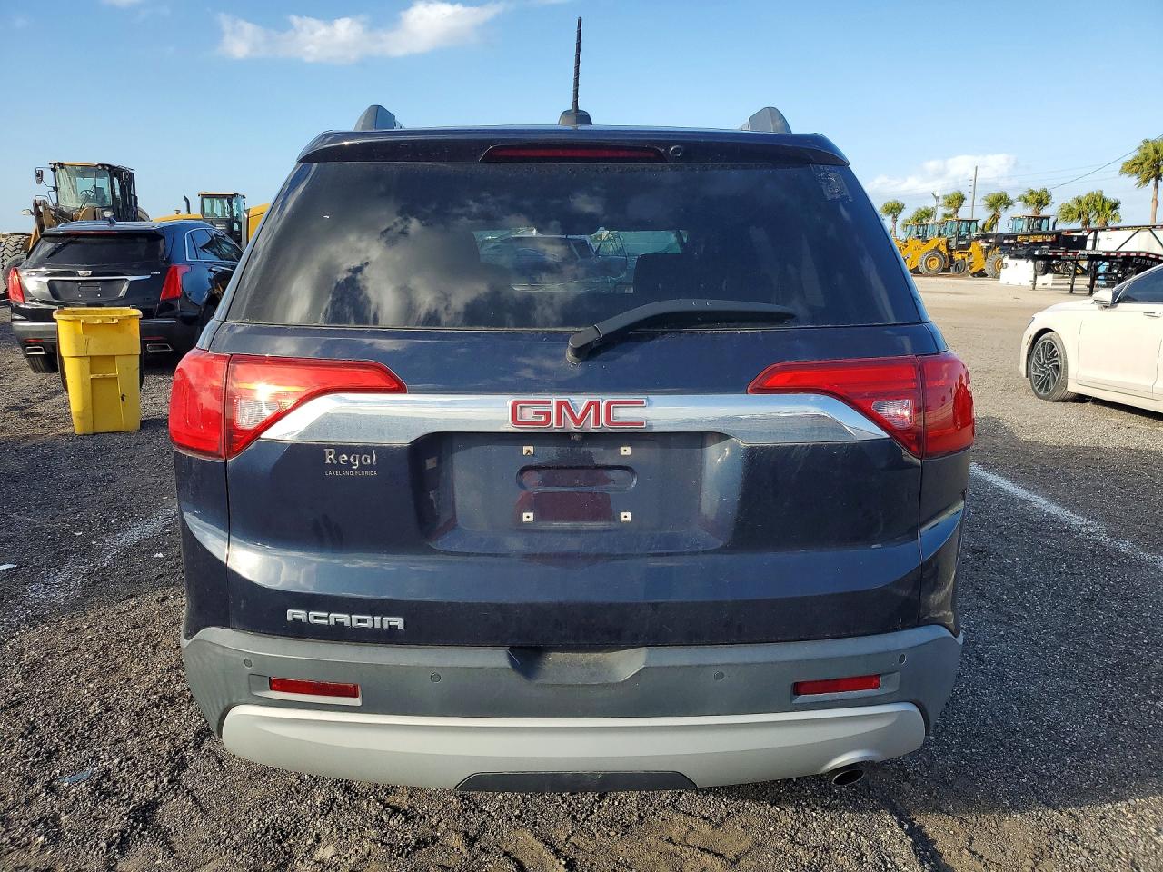 2017 GMC ACADIA