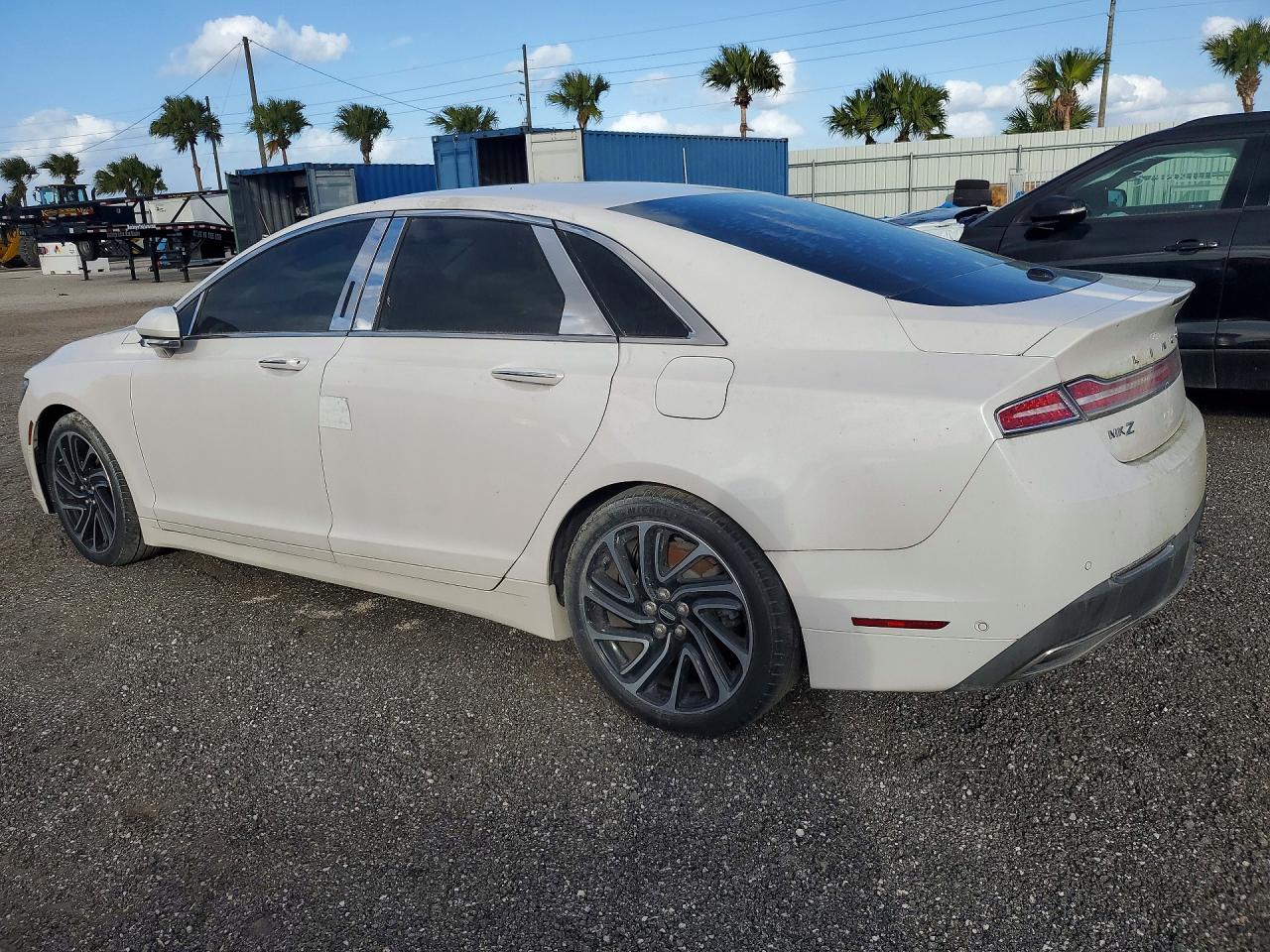 2020 LINCOLN MKZ