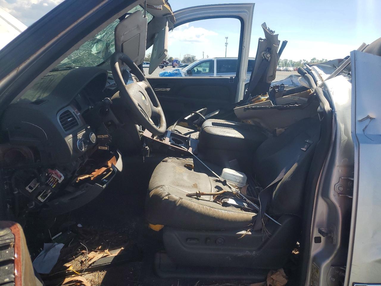 2013 CHEVROLET TAHOE