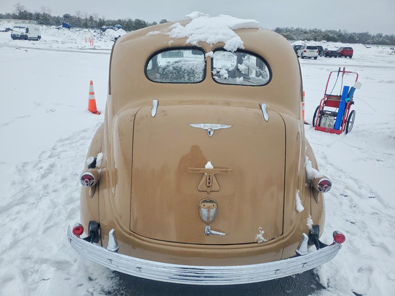 1937 DESOTO HAWKEYE