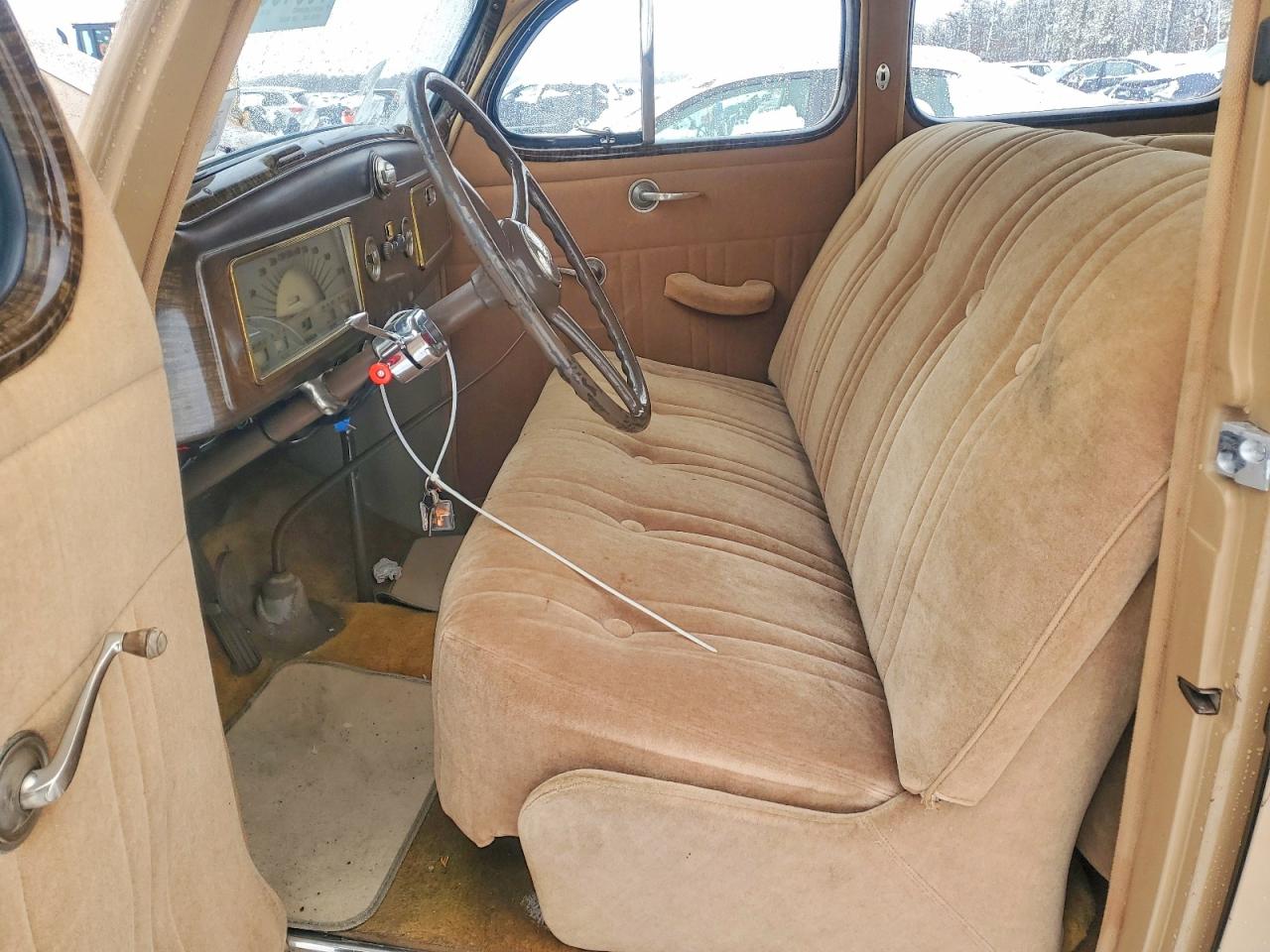1937 DESOTO HAWKEYE