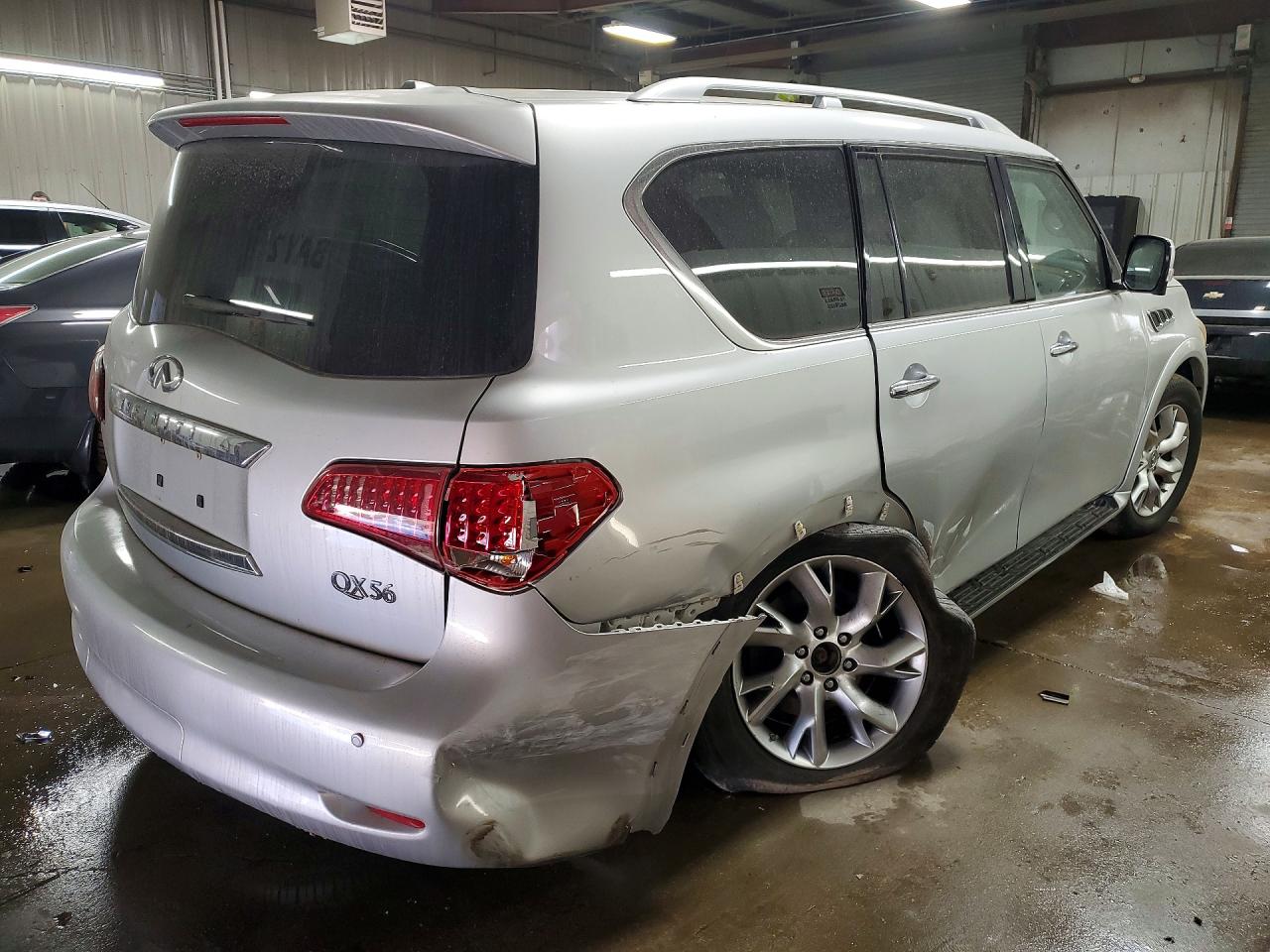 2011 INFINITI QX56