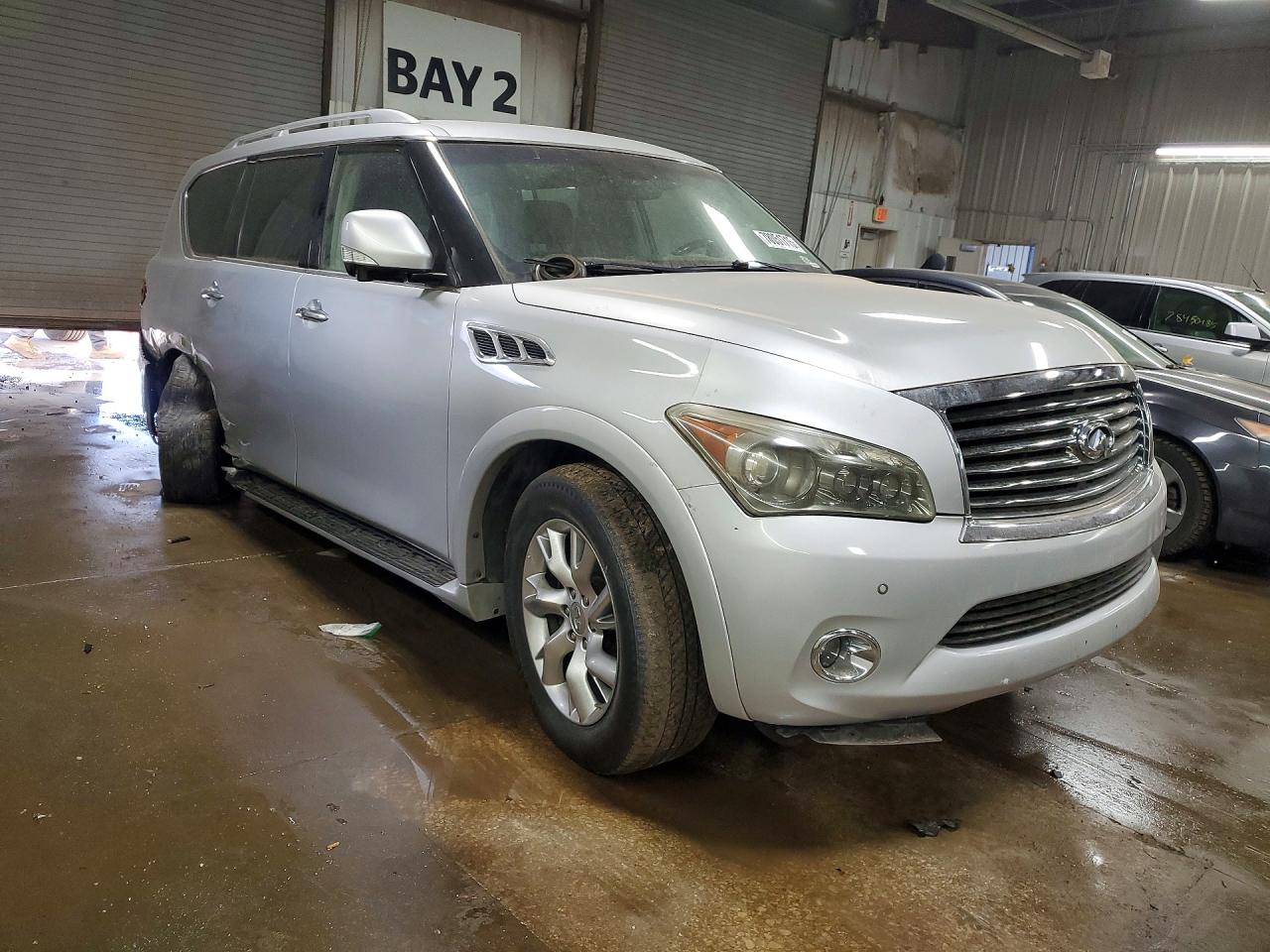 2011 INFINITI QX56