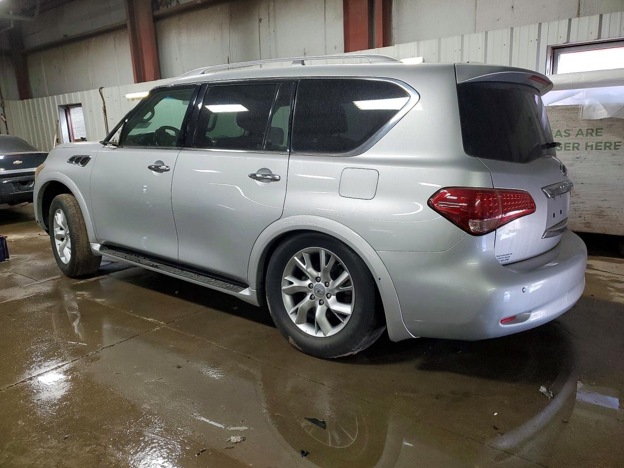 2011 INFINITI QX56