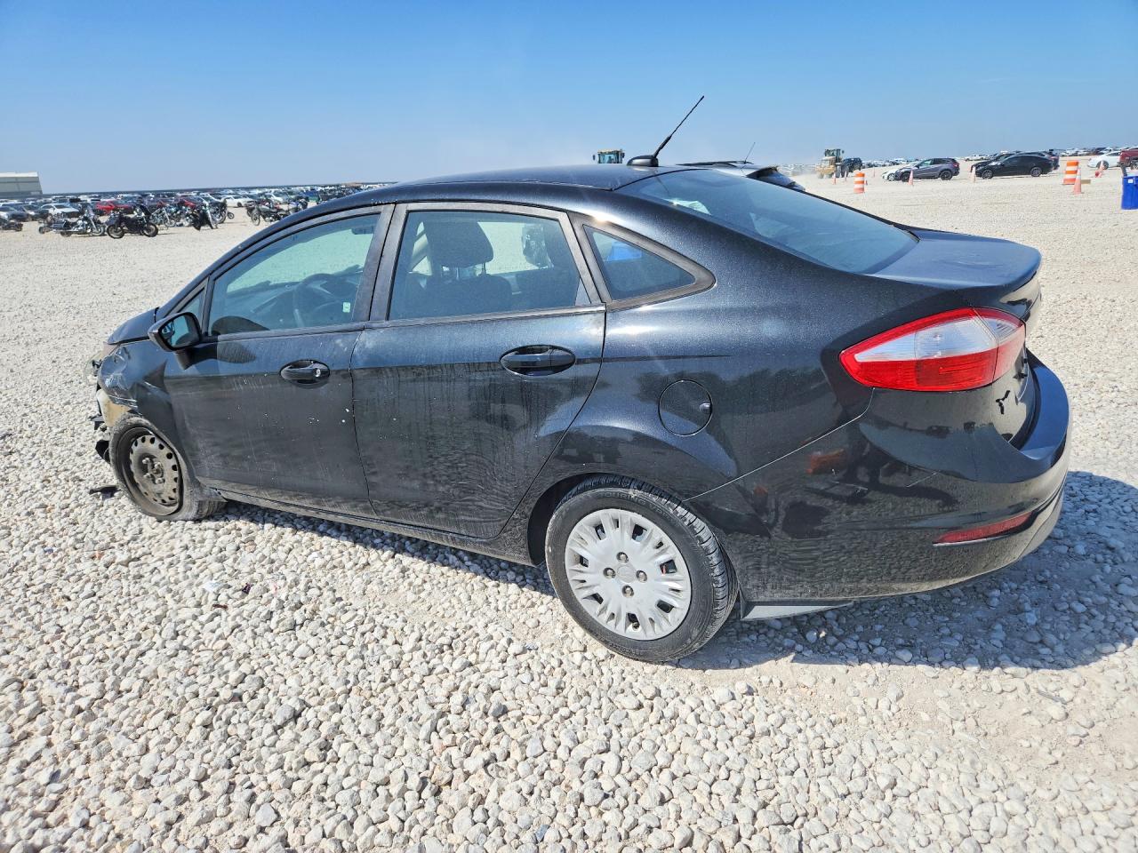 2015 FORD FIESTA