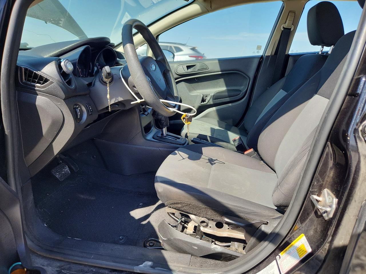 2015 FORD FIESTA