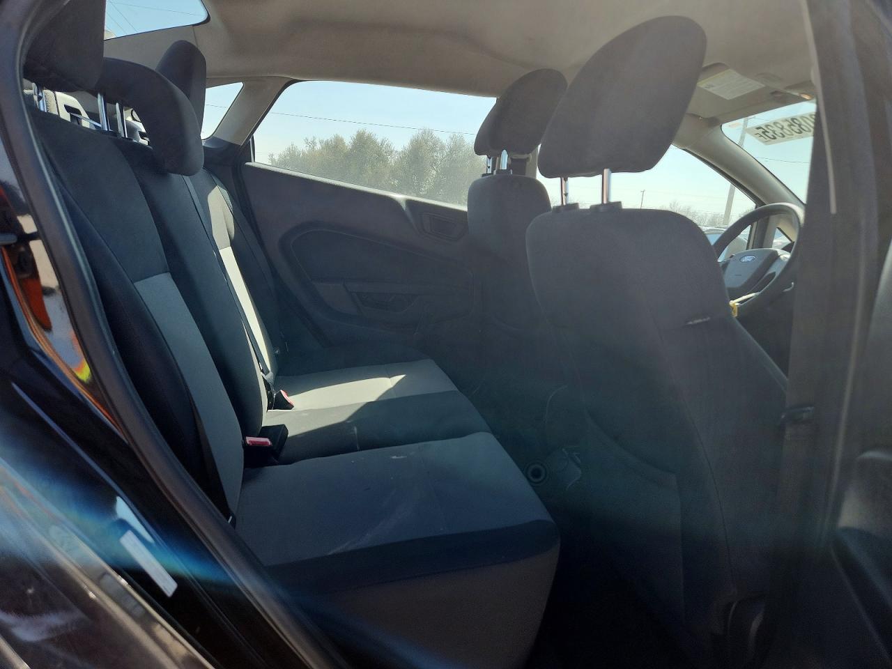 2015 FORD FIESTA