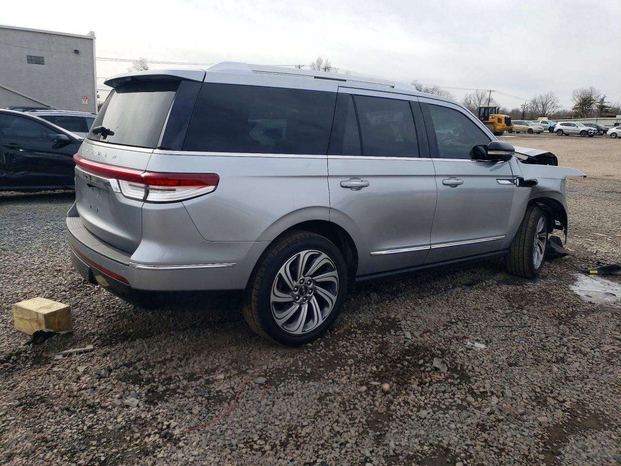 2023 LINCOLN NAVIGATOR