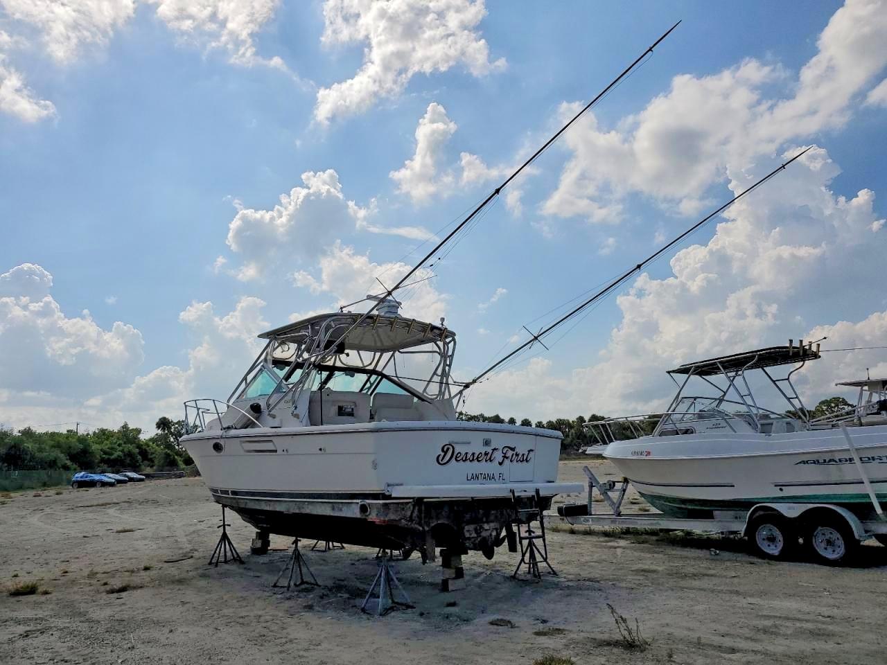 1998 TIAR BOAT