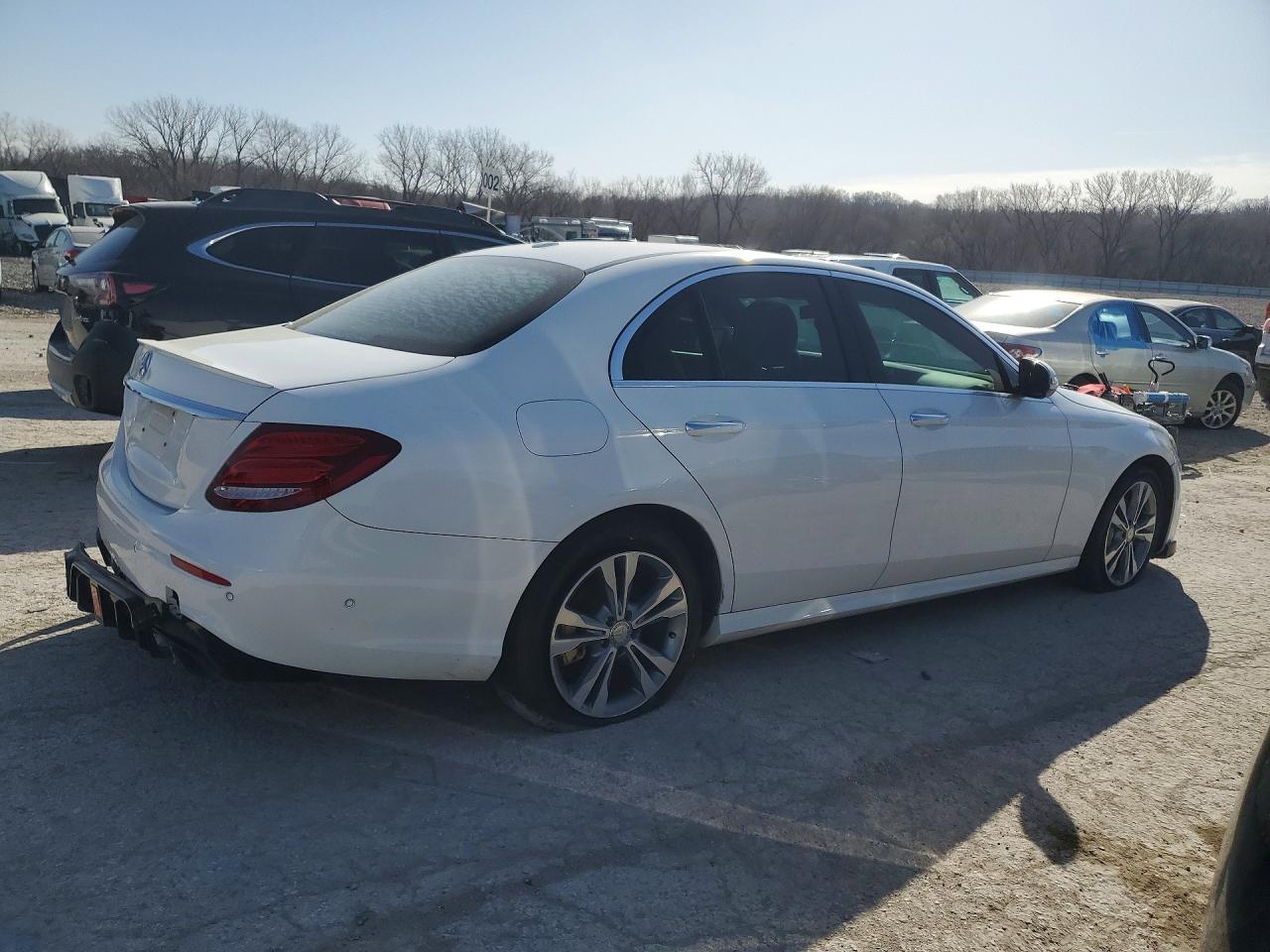 2017 MERCEDES-BENZ E-CLASS