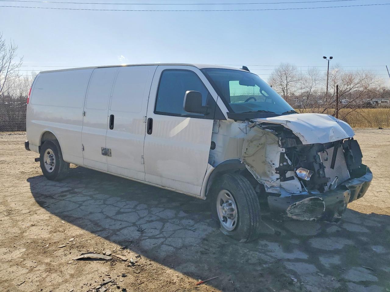 2025 CHEVROLET EXPRESS