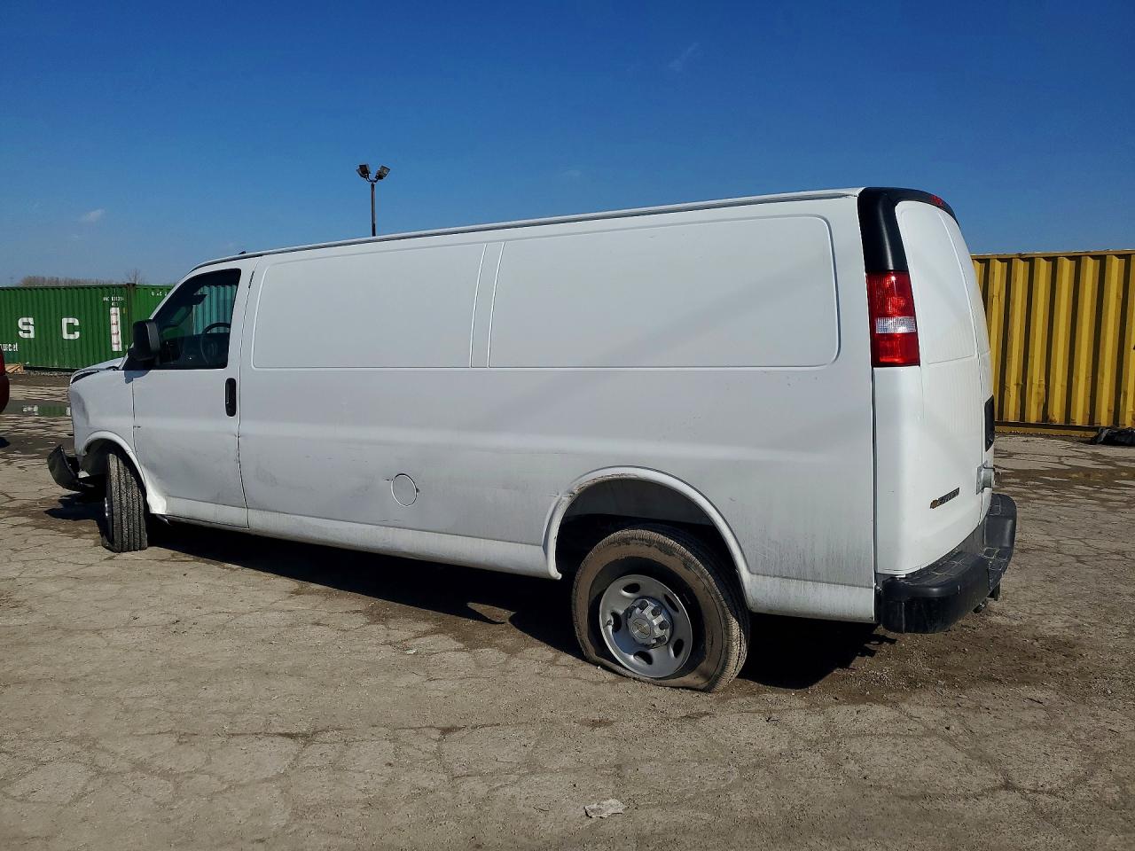 2025 CHEVROLET EXPRESS