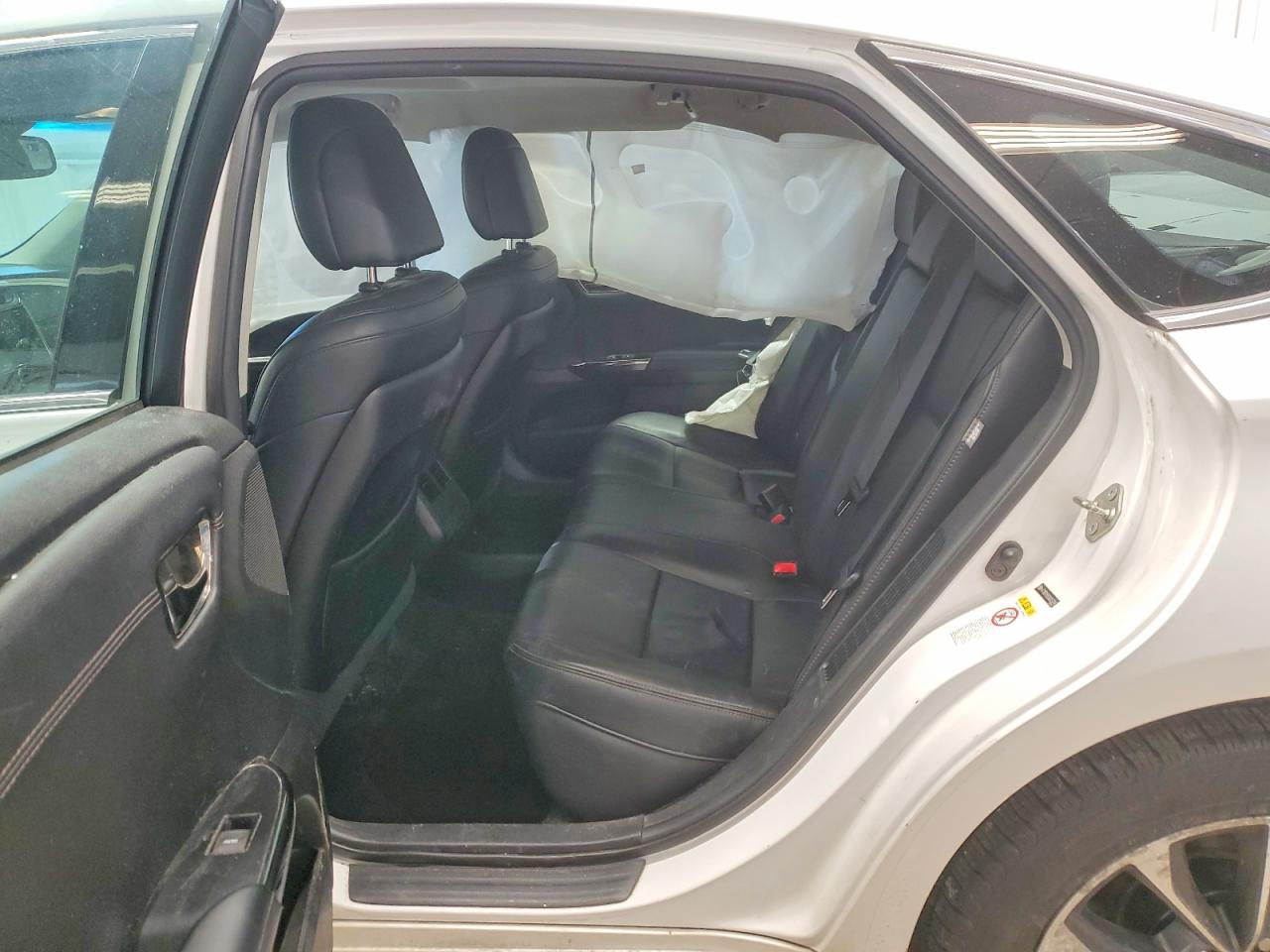 2016 TOYOTA AVALON
