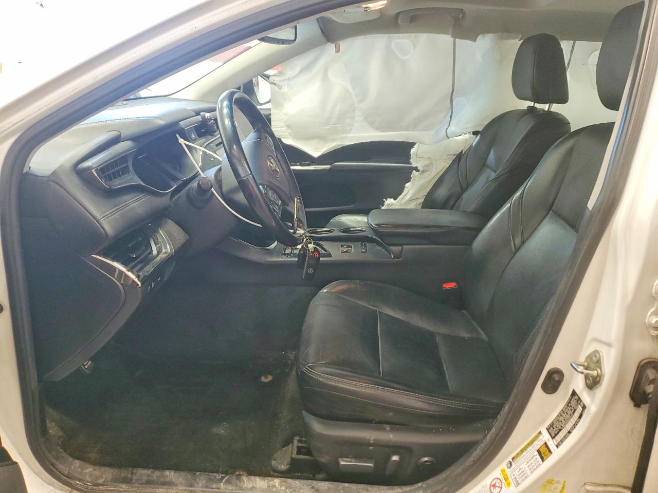 2016 TOYOTA AVALON