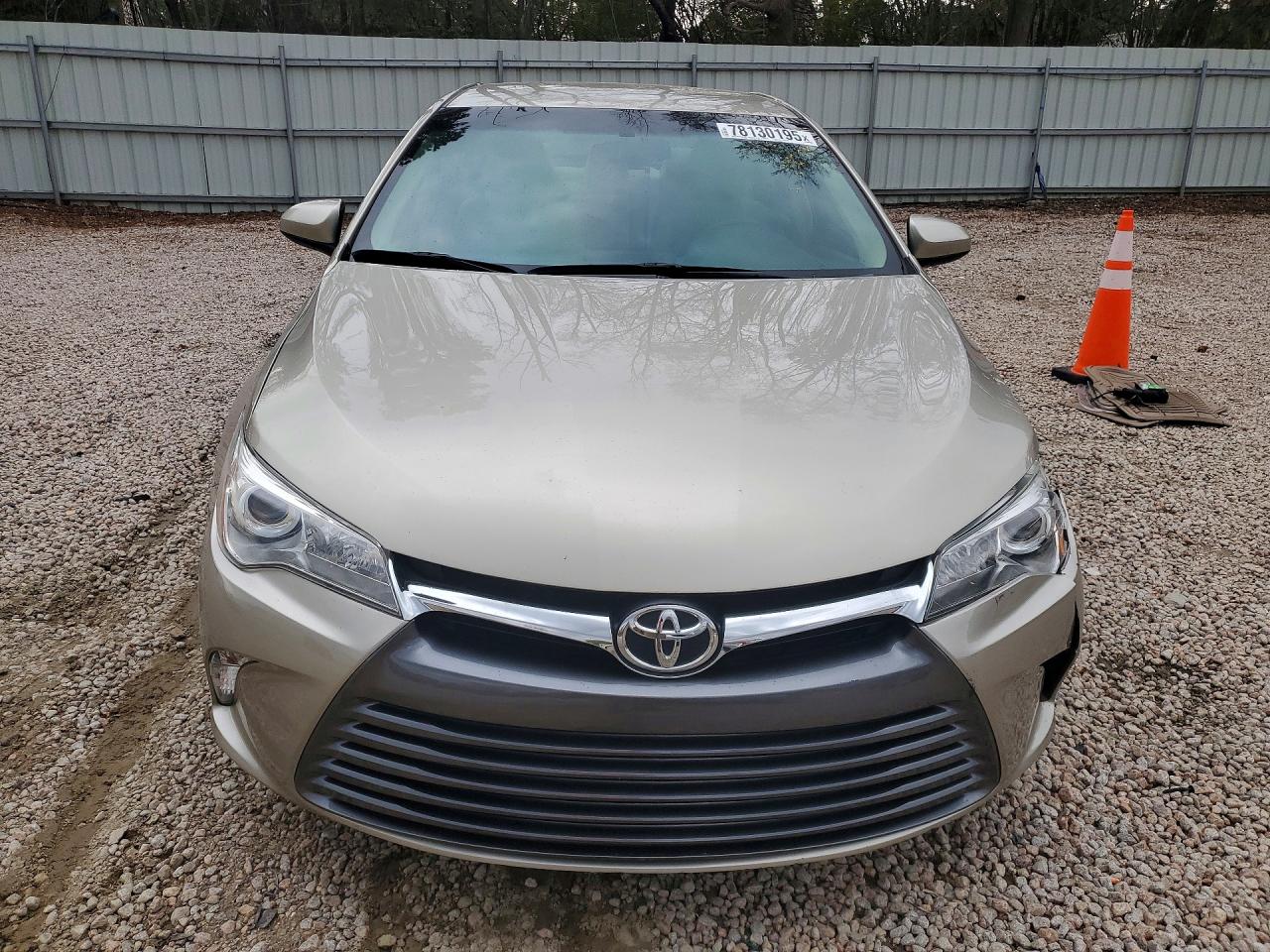 2015 TOYOTA CAMRY