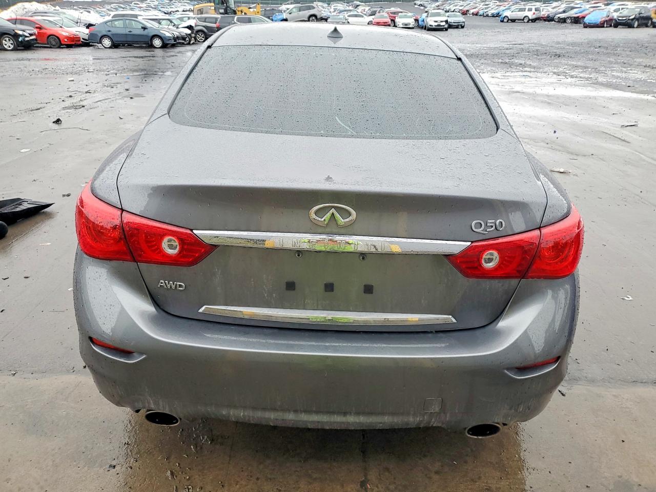 2015 INFINITI Q50