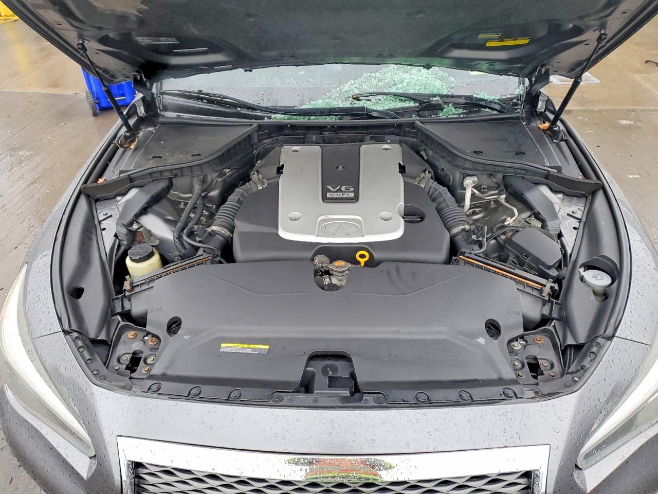 2015 INFINITI Q50