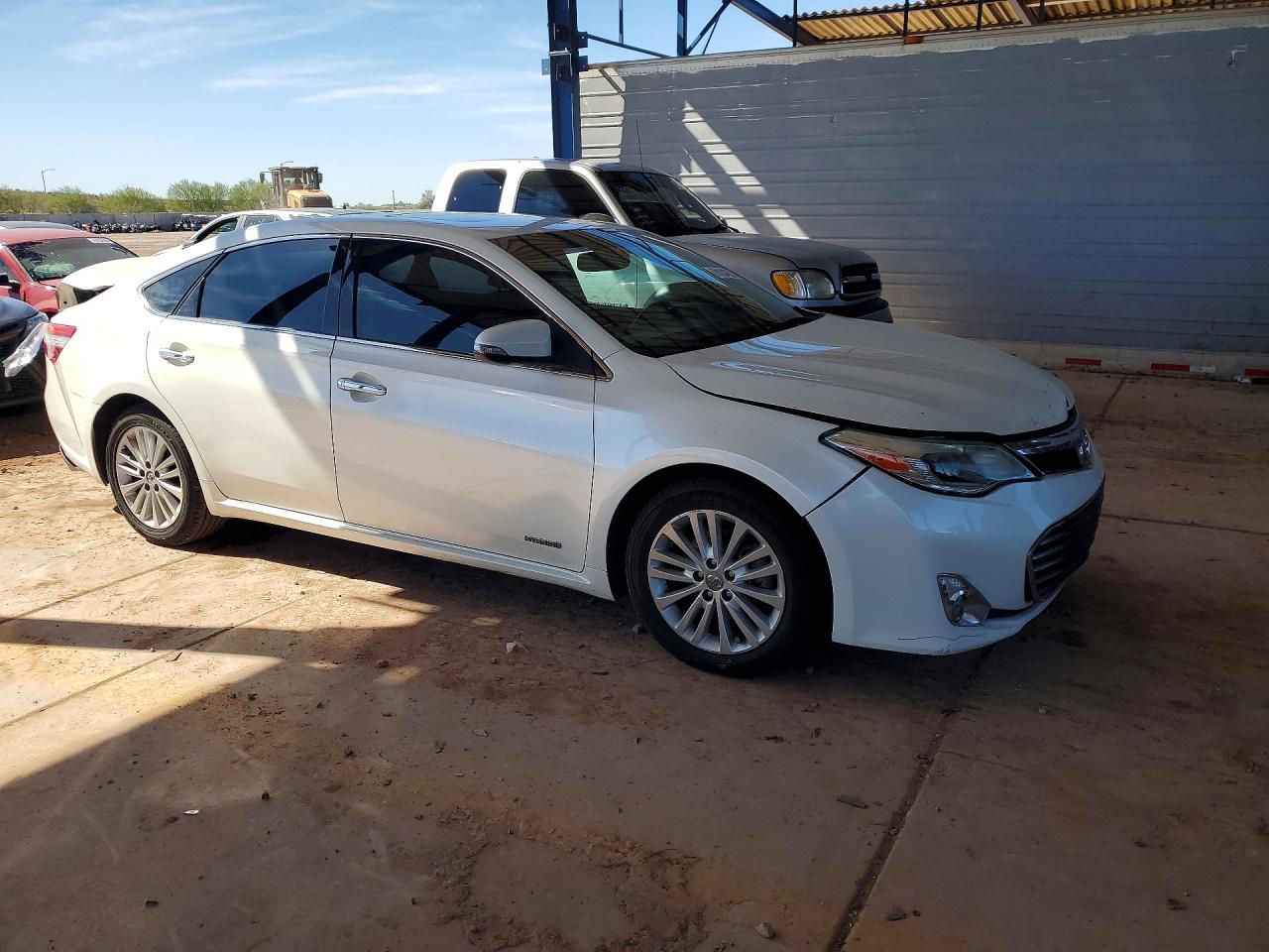 2014 TOYOTA AVALON