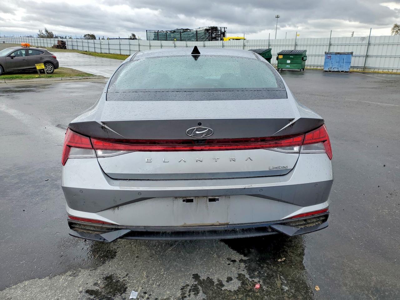 2022 HYUNDAI ELANTRA