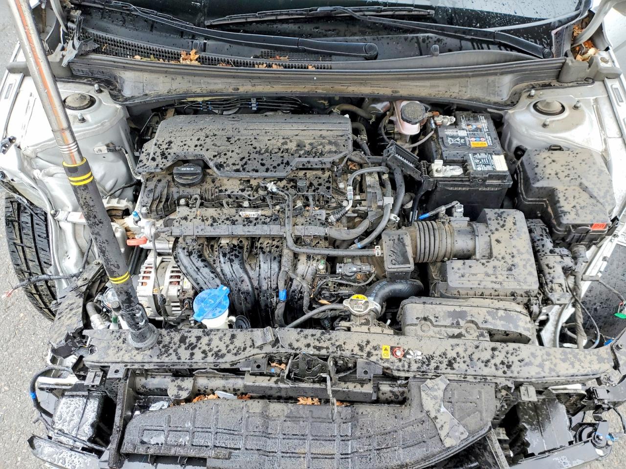 2022 HYUNDAI ELANTRA