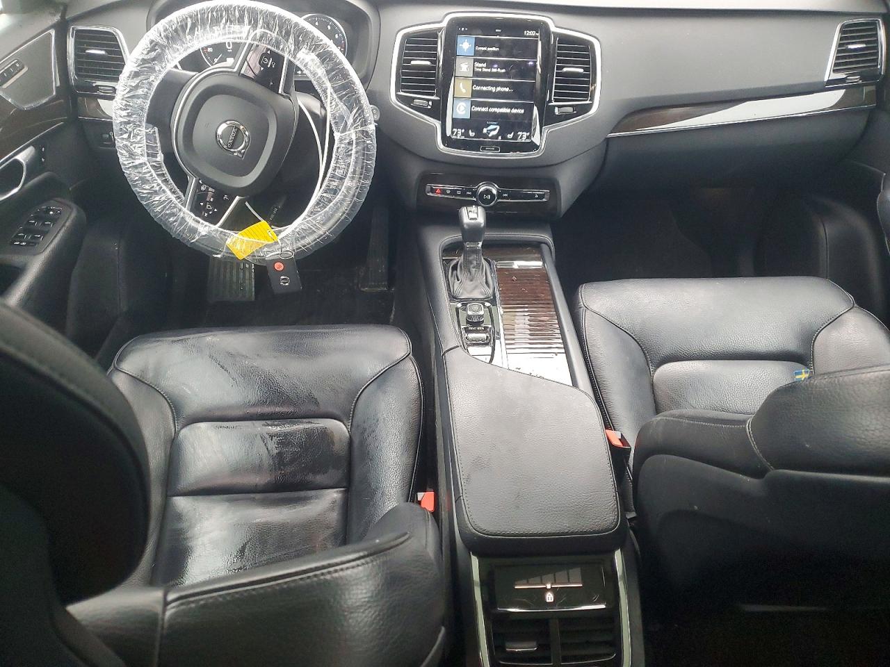 2018 VOLVO XC90