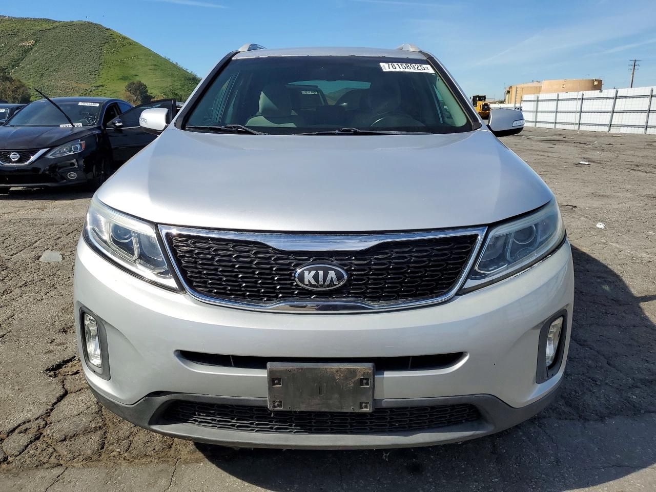 2015 KIA SORENTO