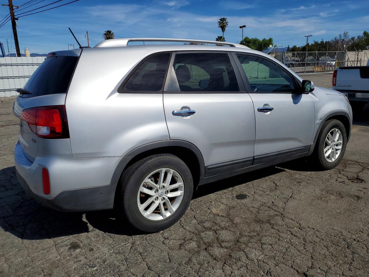 2015 KIA SORENTO