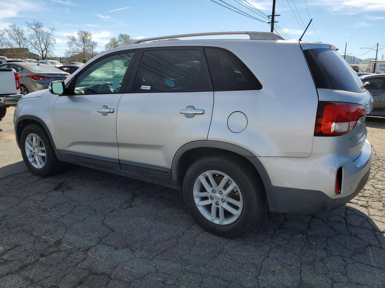 2015 KIA SORENTO