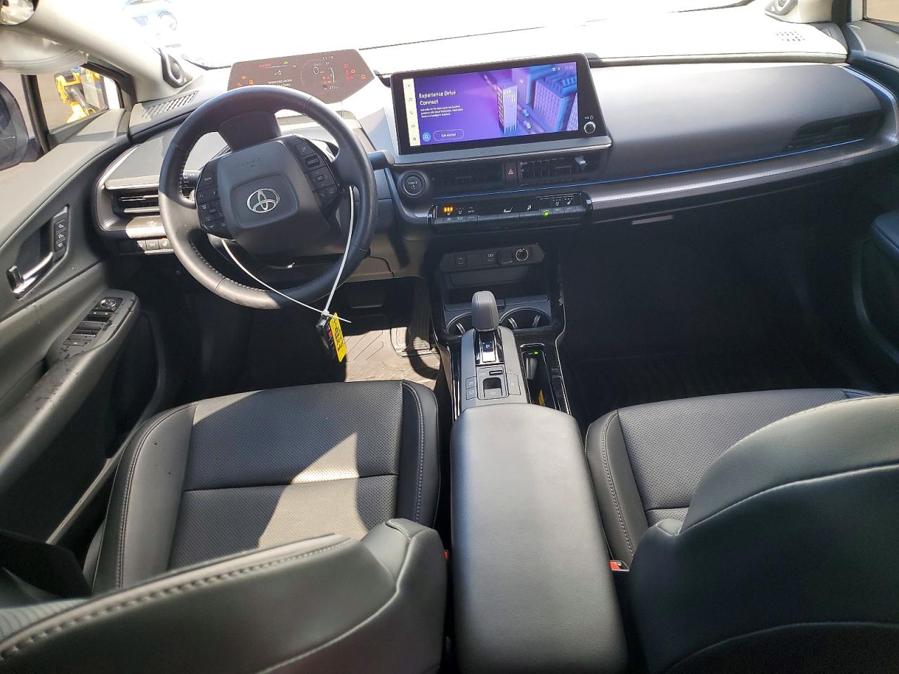 2024 TOYOTA PRIUS