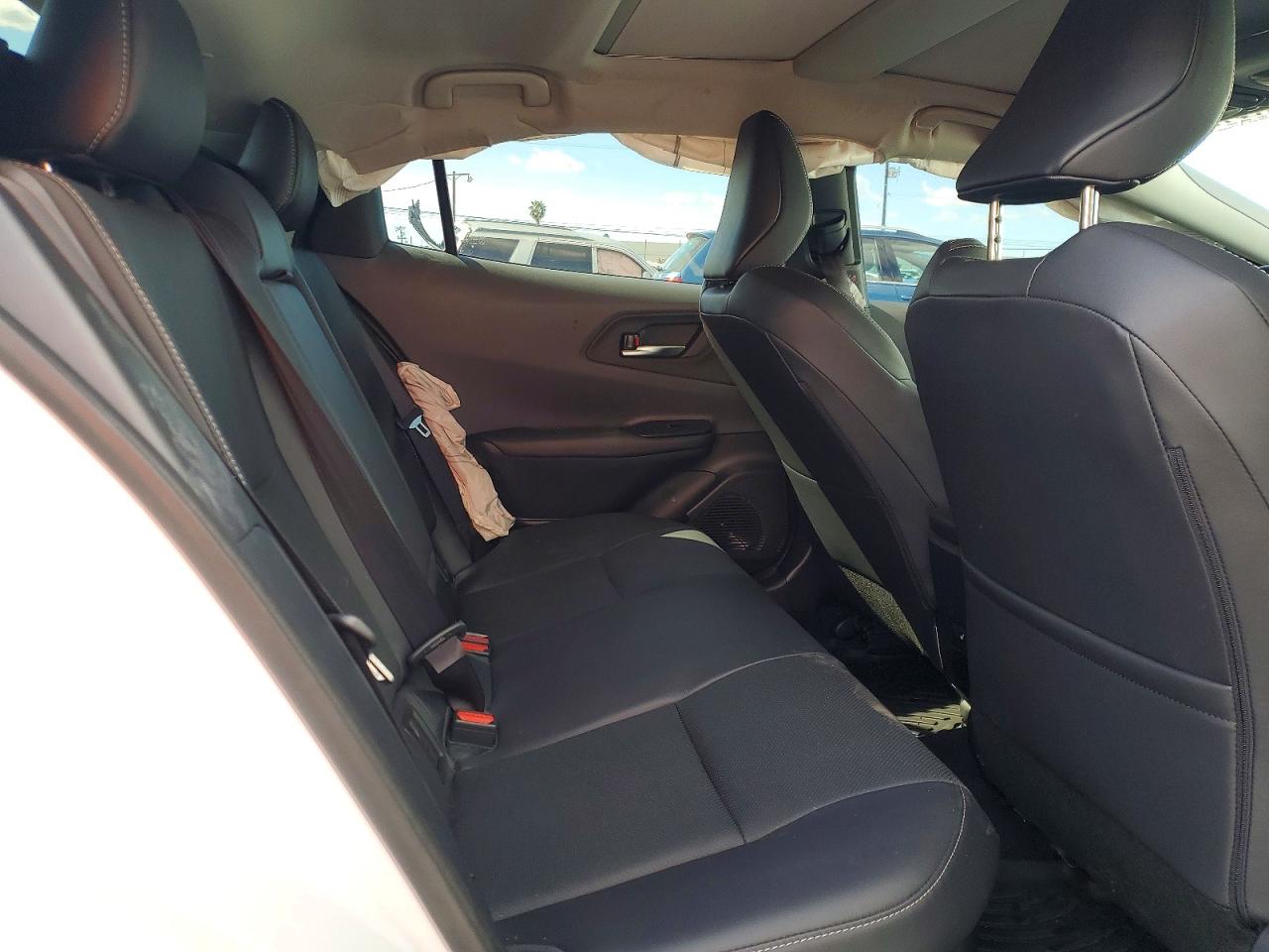 2024 TOYOTA PRIUS